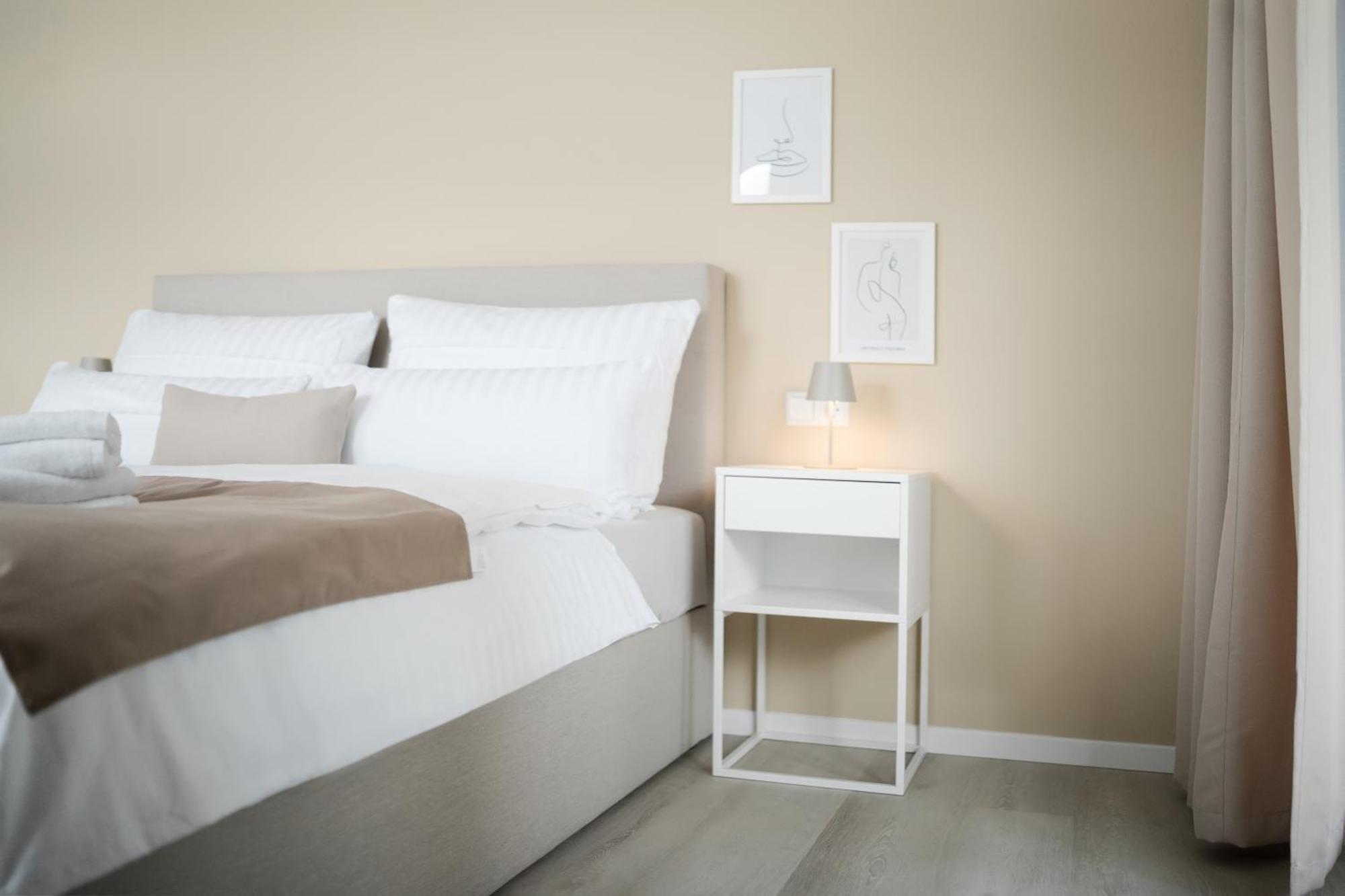 Lamiacasa Grande 140qm Family-business Groups-airport-fair-uni-base Apartment Stuttgart